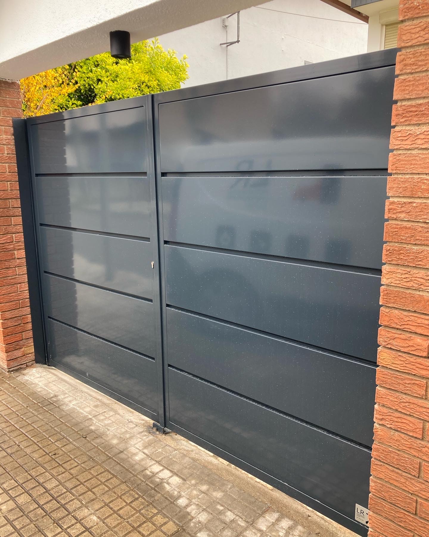 Puertas Batientes Dobles LR Automatismos